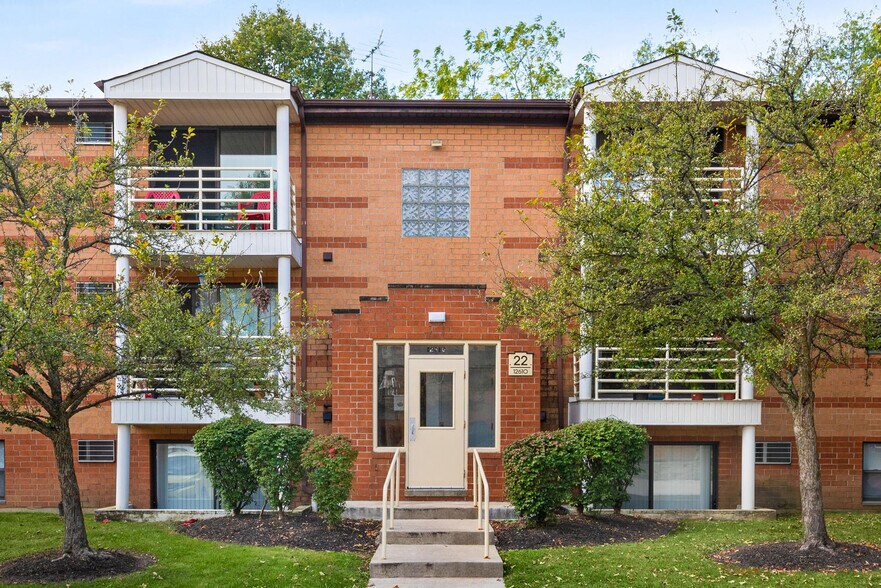 Deer Creek 12445 Deer Creek Dr North Royalton OH 44133 Apartment Finder