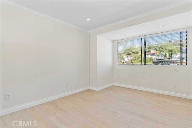 Building Photo - 30127 Vía Borica