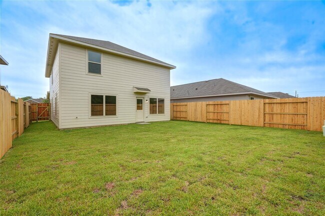 Building Photo - 17914 Becker Lndg Dr