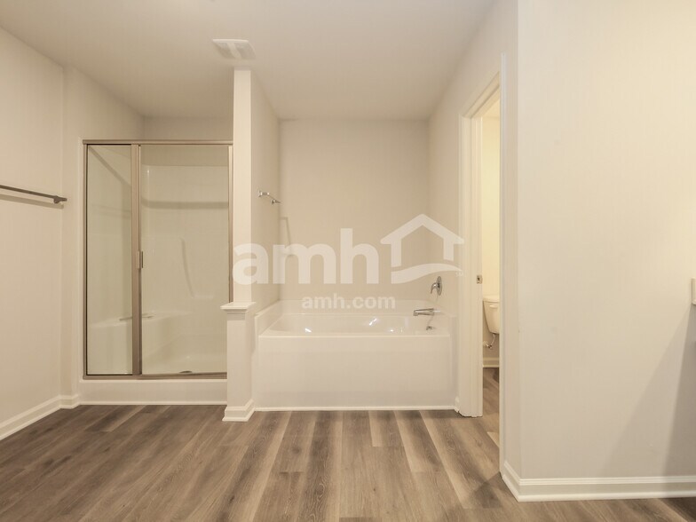 Building Photo - 7108 Brittany Pointer Ct