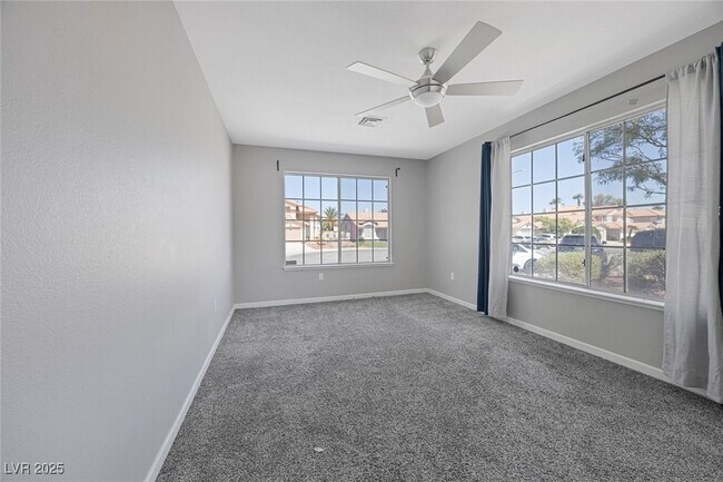 Building Photo - 8433 Dry Cliff Cir