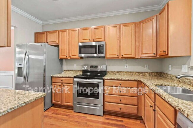 Building Photo - 2936 Sugarberry Ln