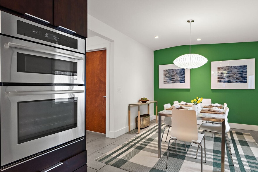 Building Photo - 5052 Logan Ave S