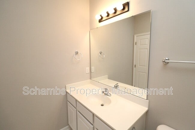 Building Photo - 2812 Kudrow Ln