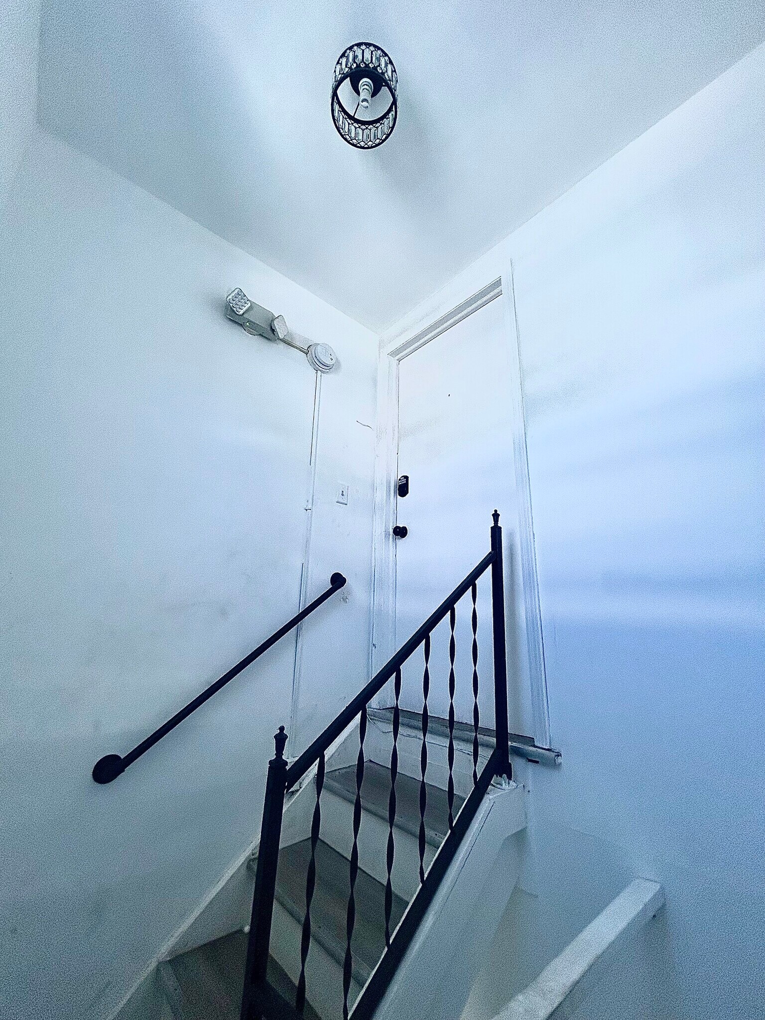Building Photo - 205 N 16th St