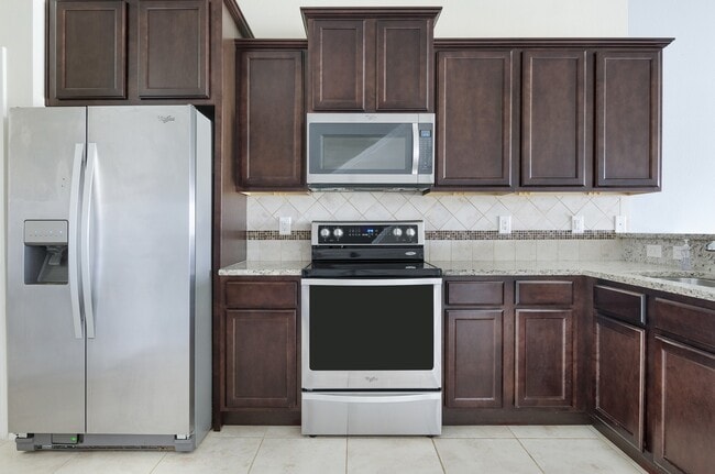 Building Photo - 4770 White Sanderling Ct