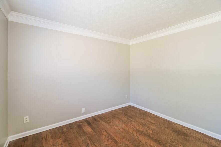 Building Photo - 2141 Silva Ct