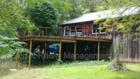Building Photo - 818 Deaderick Rd