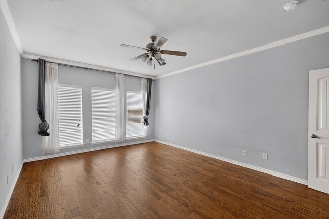 Building Photo - Spacious 4-Bedroom Home with Bonus Room and Large Backyard in Caruth Lake