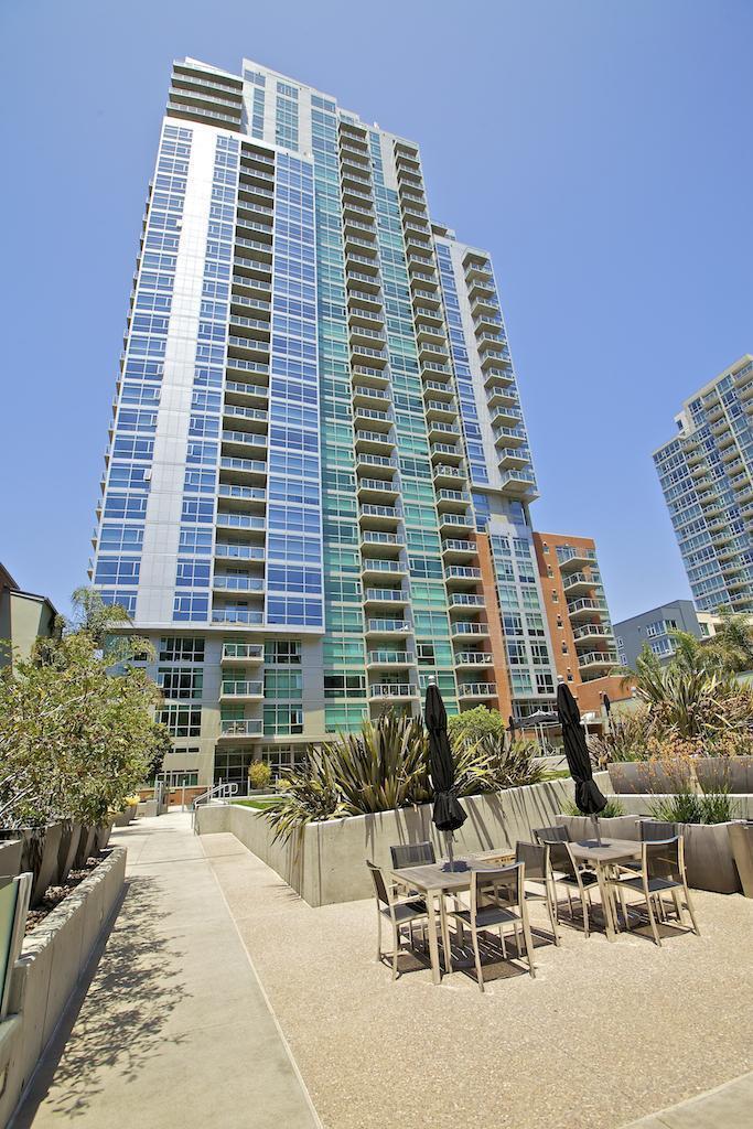 Building Photo - 800 The Mark Ln