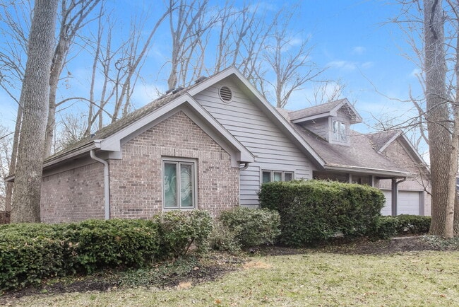 Building Photo - 7419 Cherryhill Dr