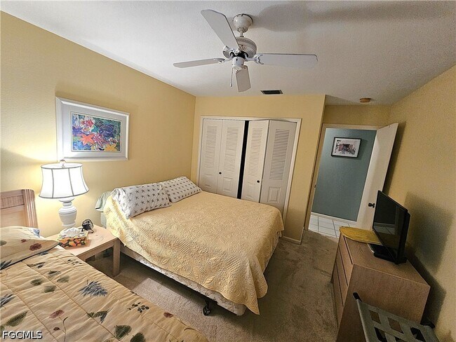 Building Photo - 6824 Sandtrap Dr