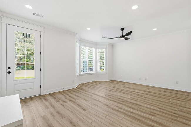 Building Photo - Lowcountry Charm Meets Modern Living -- New Construction in Savannah