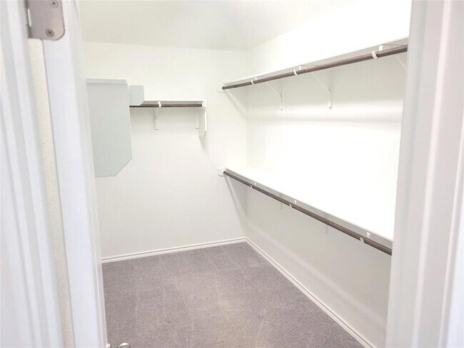 Building Photo - 17104 Casanova Ave