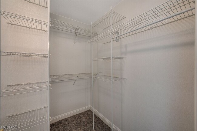 Building Photo - 9140 Forest Willow Ave