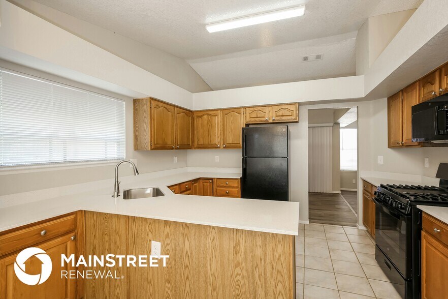 Building Photo - 4836 Nestled Grove Dr