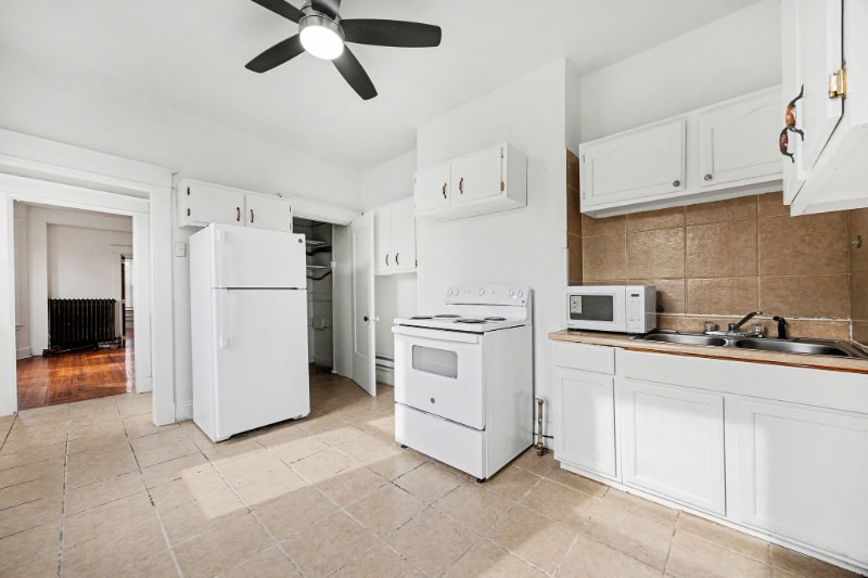 Building Photo - 37 Euclid St