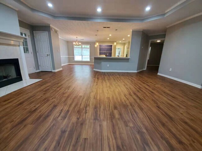 Building Photo - 2880 Highpoint Rd