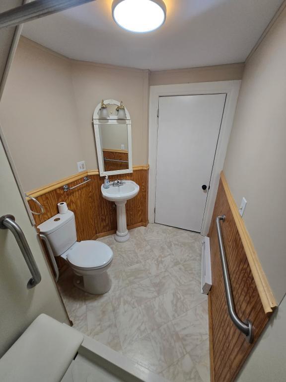 Building Photo - 507 S Litchfield St