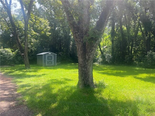 Building Photo - 1269 Carlton Acres W