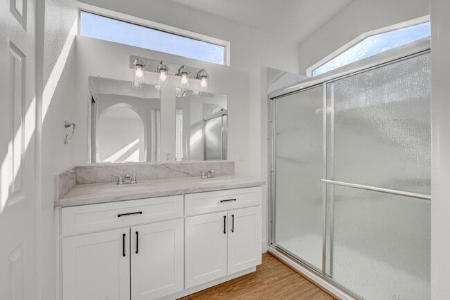Building Photo - Remodeled 4 Bedroom Home in 89123