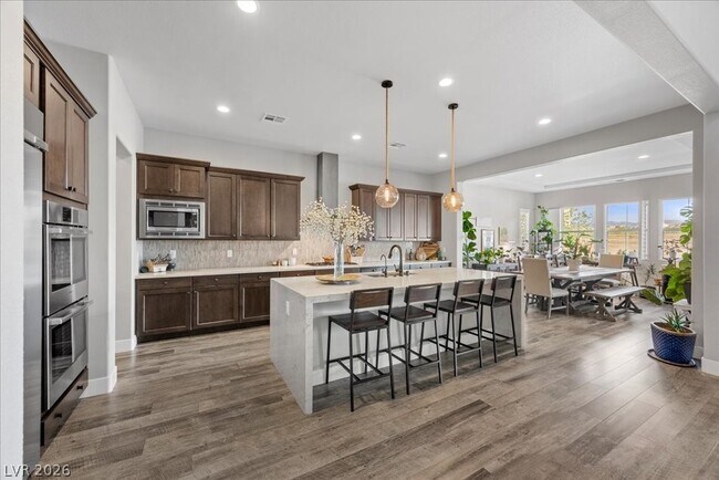 Building Photo - 4071 Villa Rafael Dr