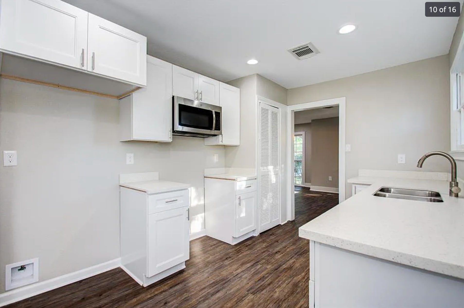 Stainless Steel Stove Range and Fridge Included - 417 Sue St