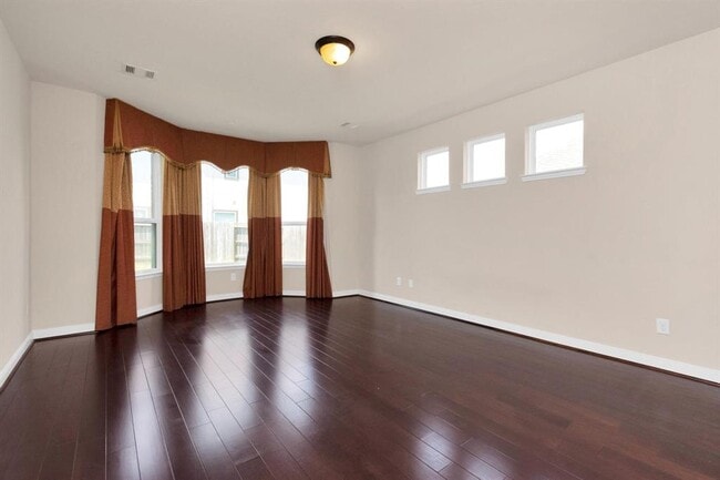 Building Photo - 4606 Sky Harbor Ct