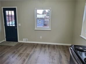 Building Photo - 333 Garfield Ave