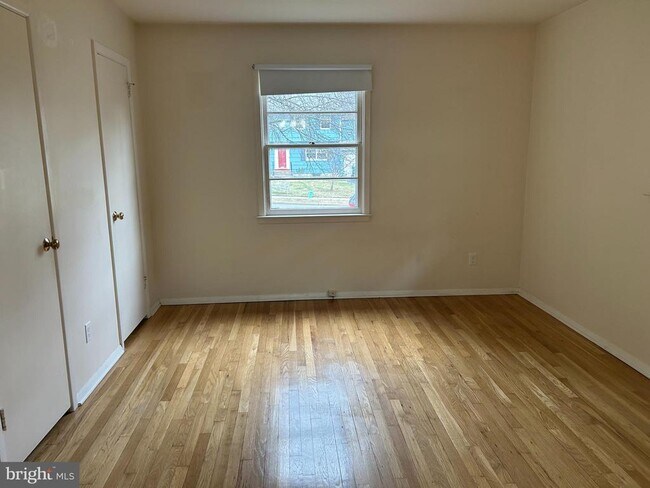 Building Photo - 14 Forester Dr