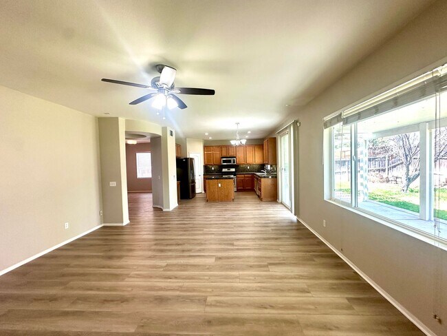 Building Photo - Beautiful Winchester 4-Bedroom  Home!