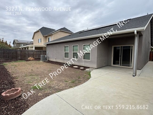 Building Photo - 3327 N Pearwood Ave