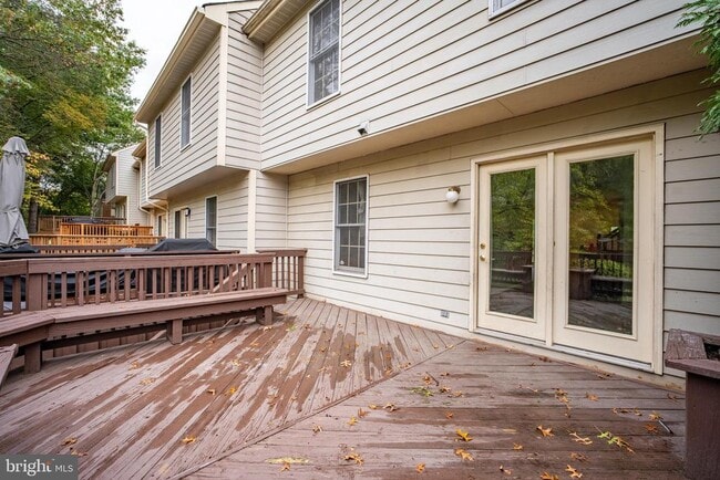 Building Photo - 5522 April Journey