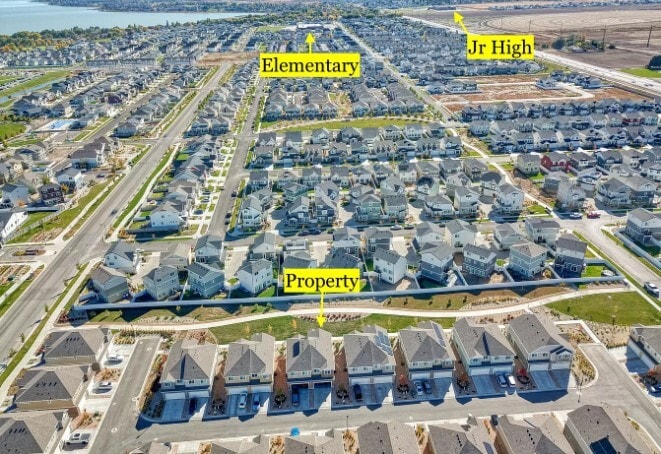 Building Photo - 177 E Hamilton Row