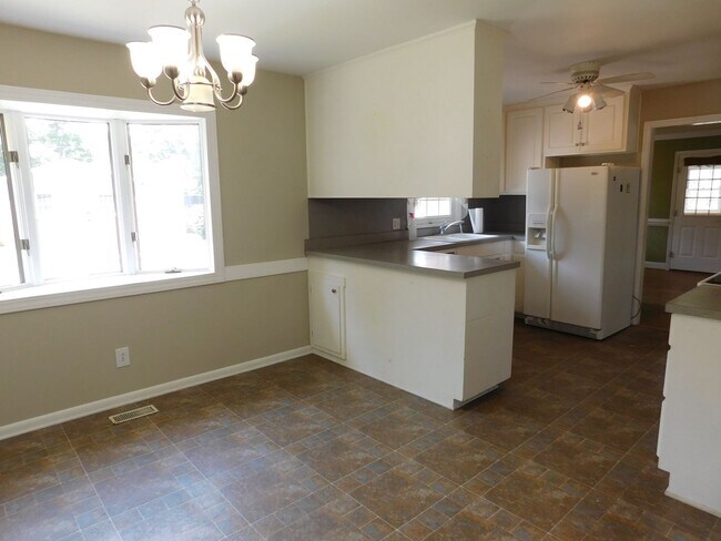 Building Photo - 509 W Wilson Creek Dr