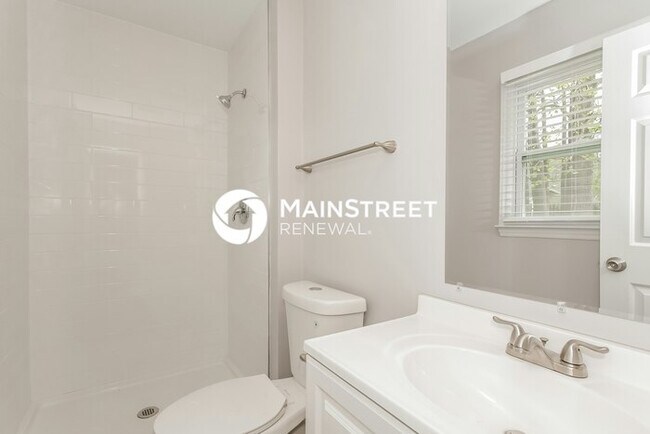 Building Photo - 3 Bedroom Pet-Friendly Home in CHARLOTTE, ...