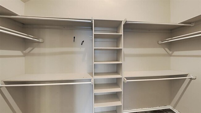 Building Photo - 17309 Platinum Ln