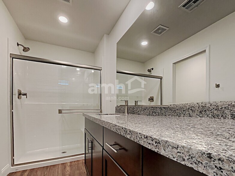 Building Photo - 325 Timber Kate Pl