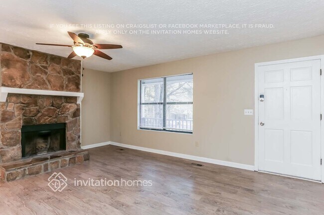 Building Photo - 1847 Rainbow Ln