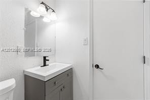 Building Photo - 4530 SW 25th St