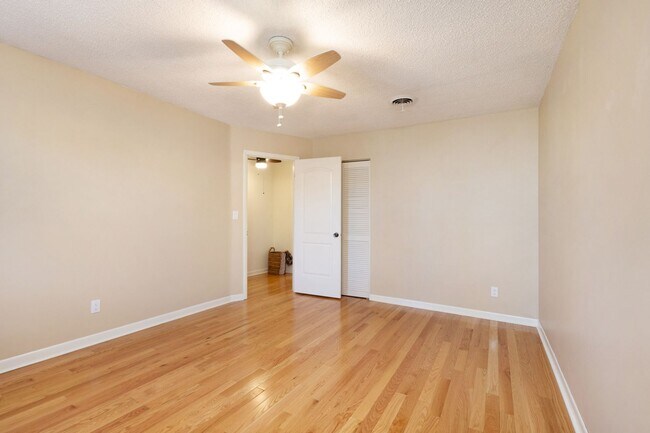 Building Photo - Quality Home Management