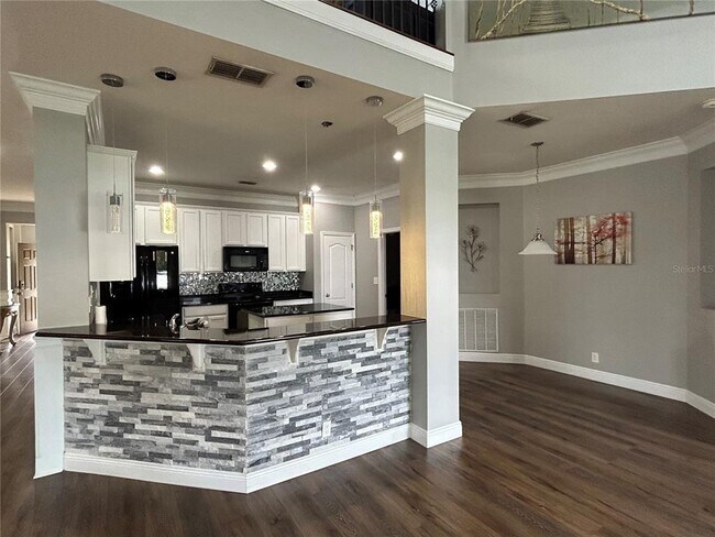 Building Photo - 3538 Foxchase Dr