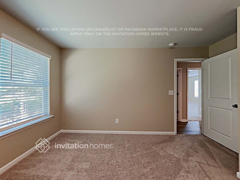 Building Photo - 178 Lantana Crossing