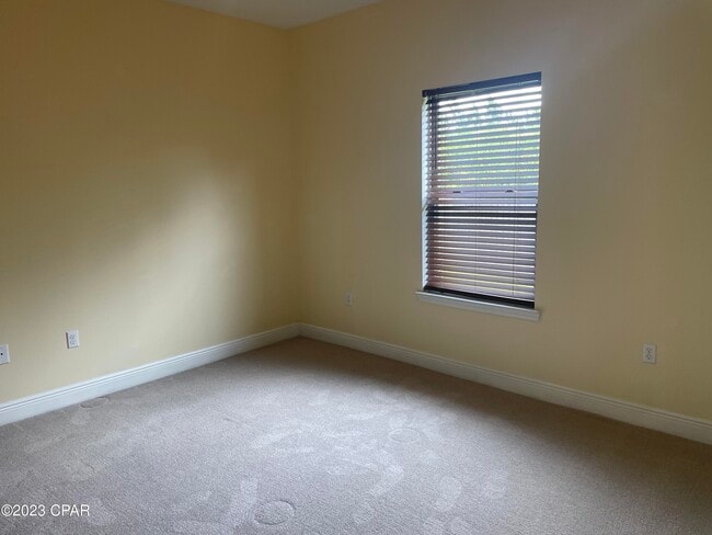 Building Photo - 4028 Brook Stone Dr