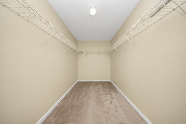 Building Photo - 15202 Lynford Crest Dr