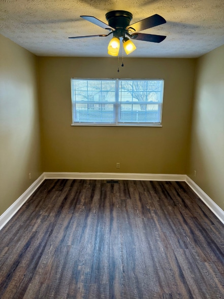 Building Photo - 2203 Adams Ave