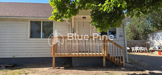 Building Photo - 143 Parrish Ln