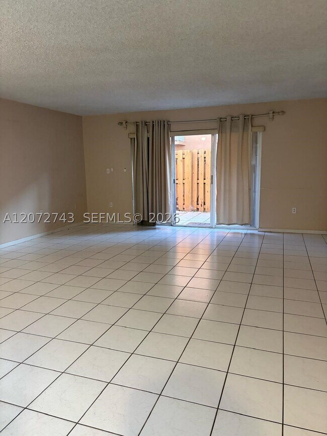 Building Photo - 14909 SW 80th St