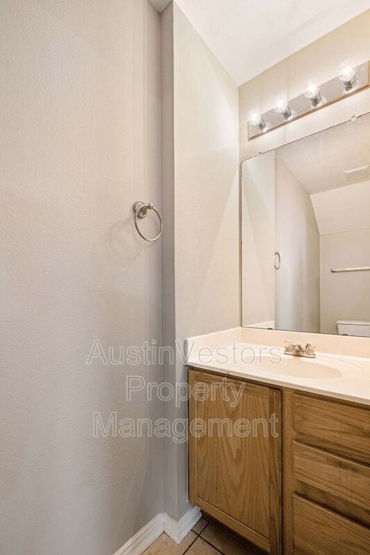 Building Photo - 13727 Merseyside Dr