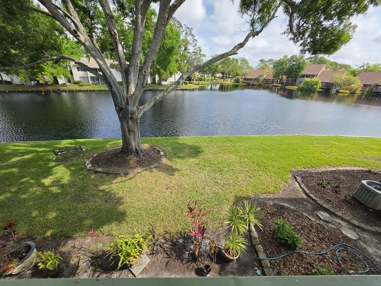 Building Photo - 4158 Pinelake Ln